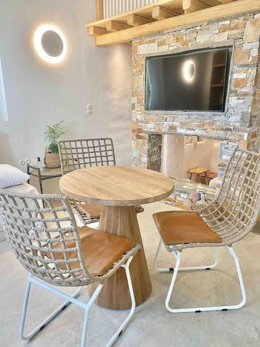 Dee House Sifnos Villa Artemonas ภายนอก รูปภาพ